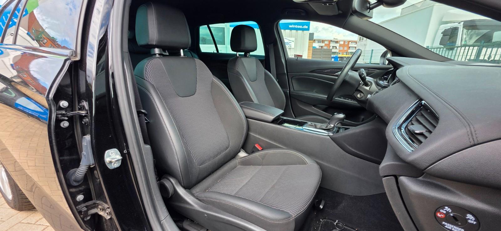 Opel Insignia B Sports Tourer Elegance, Leder,Nav,Cam