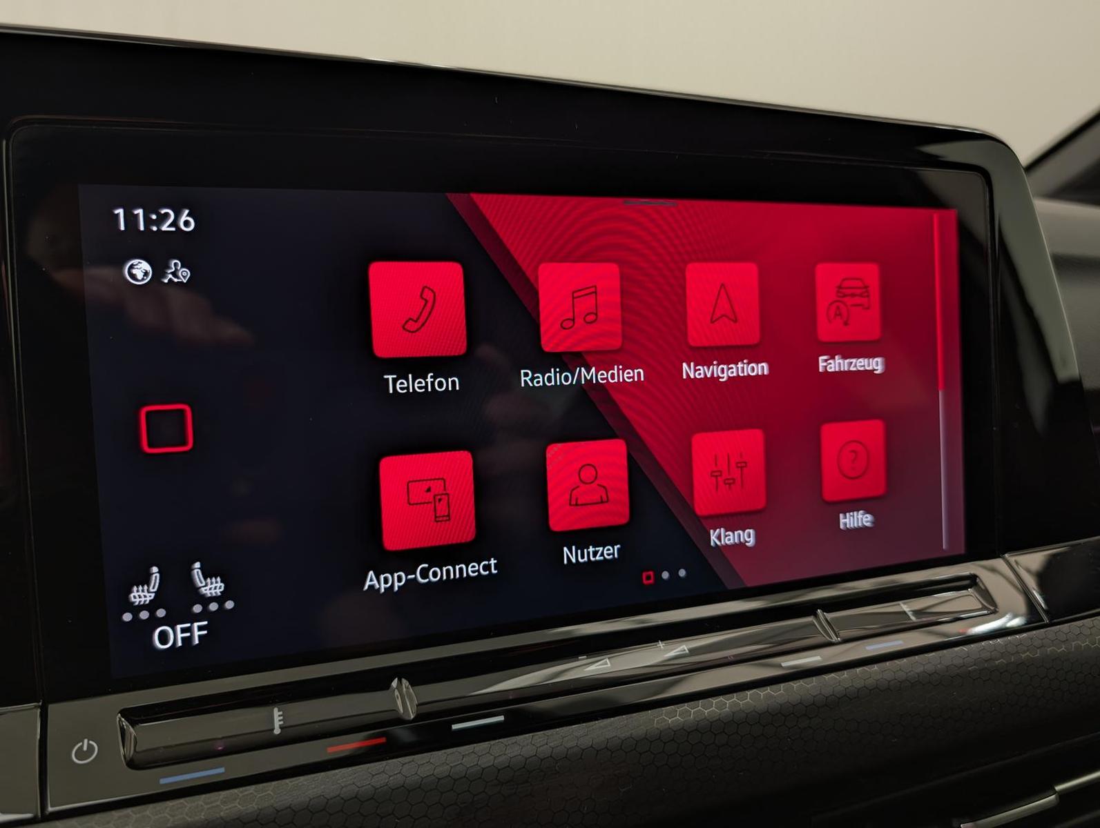 Volkswagen Golf 2.0 TSI GTI LED Navi ACC RFK Winter, миниатюра 24