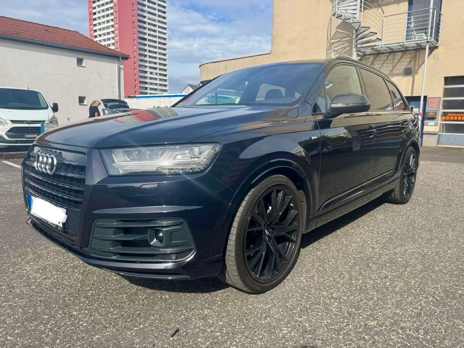 Audi Q7 50 TDI quattro S line MEGAVOLL 22Zoll Carbon