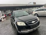 Chevrolet Captiva 2.4 LS 2WD , Benzin +Gas - Chevrolet Captiva: Gas