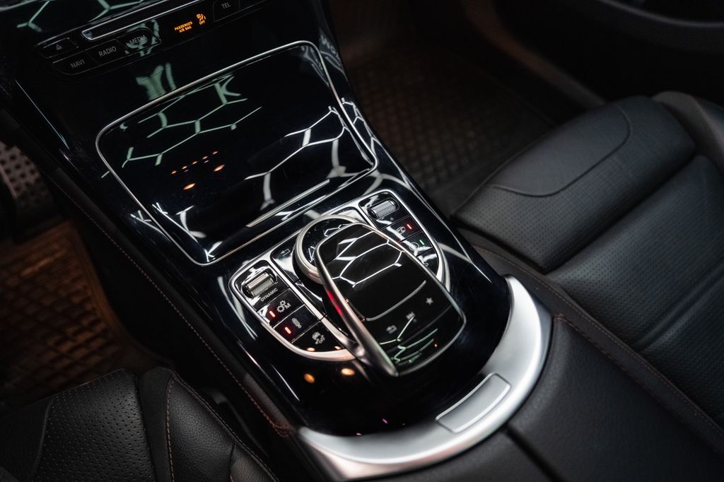 MERCEDES-BENZ GLC 43 AMG*PANO*AHK*BURM*ACC*MEMORY*Keyless* MERCEDES-BENZ GLC 43 AMG*PANO*AHK*BURM*ACC*MEMORY*Keyless*