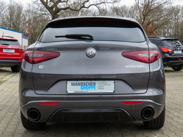 Alfa Romeo Stelvio Veloce Q4 Assistenz + Premium-Paket