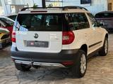 Skoda Yeti Ambition Plus Edition/AHK/Pano/Sitzheizung - Skoda in Düsseldorf
