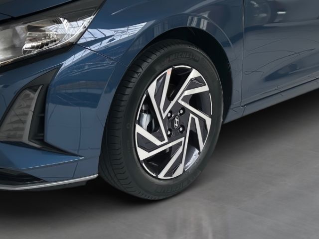 Fahrzeugabbildung Hyundai i20 (MY25) 1.0 T-GDI (100 PS) 6-MT 2WD Trend Nav