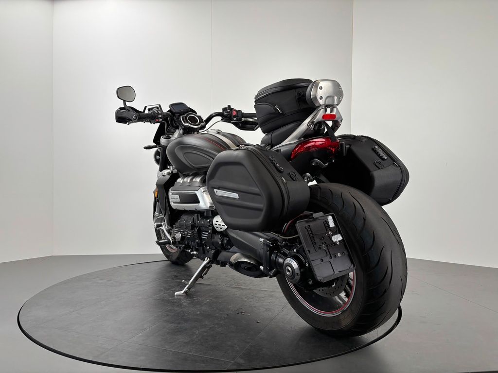 Fahrzeugabbildung Triumph ROCKET 3 GT *SEITL. KZH *TOP-ZUSTAND *2. HAND