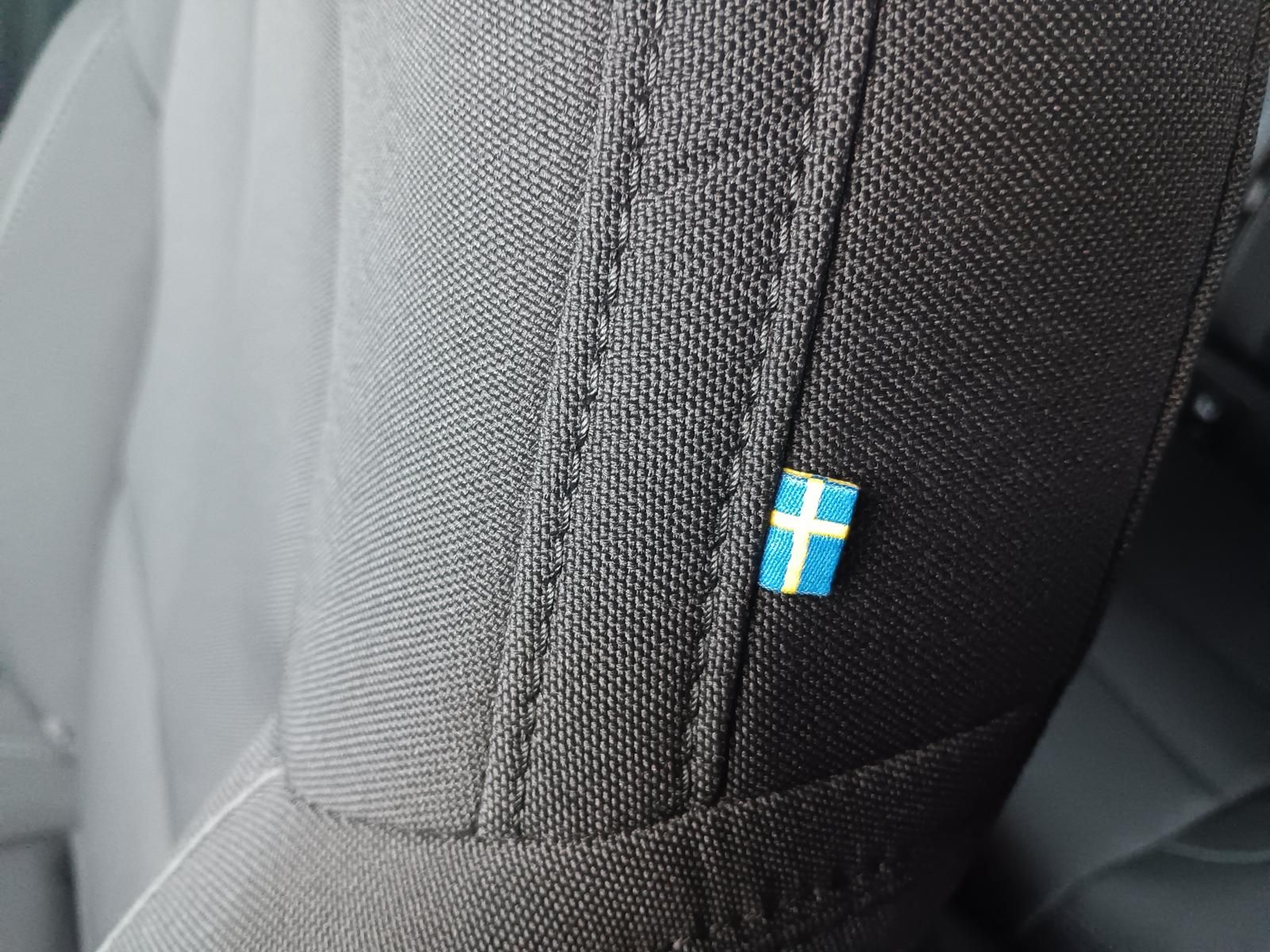 Fahrzeugabbildung Volvo XC40 Core Recharge Pure Electric 2WD