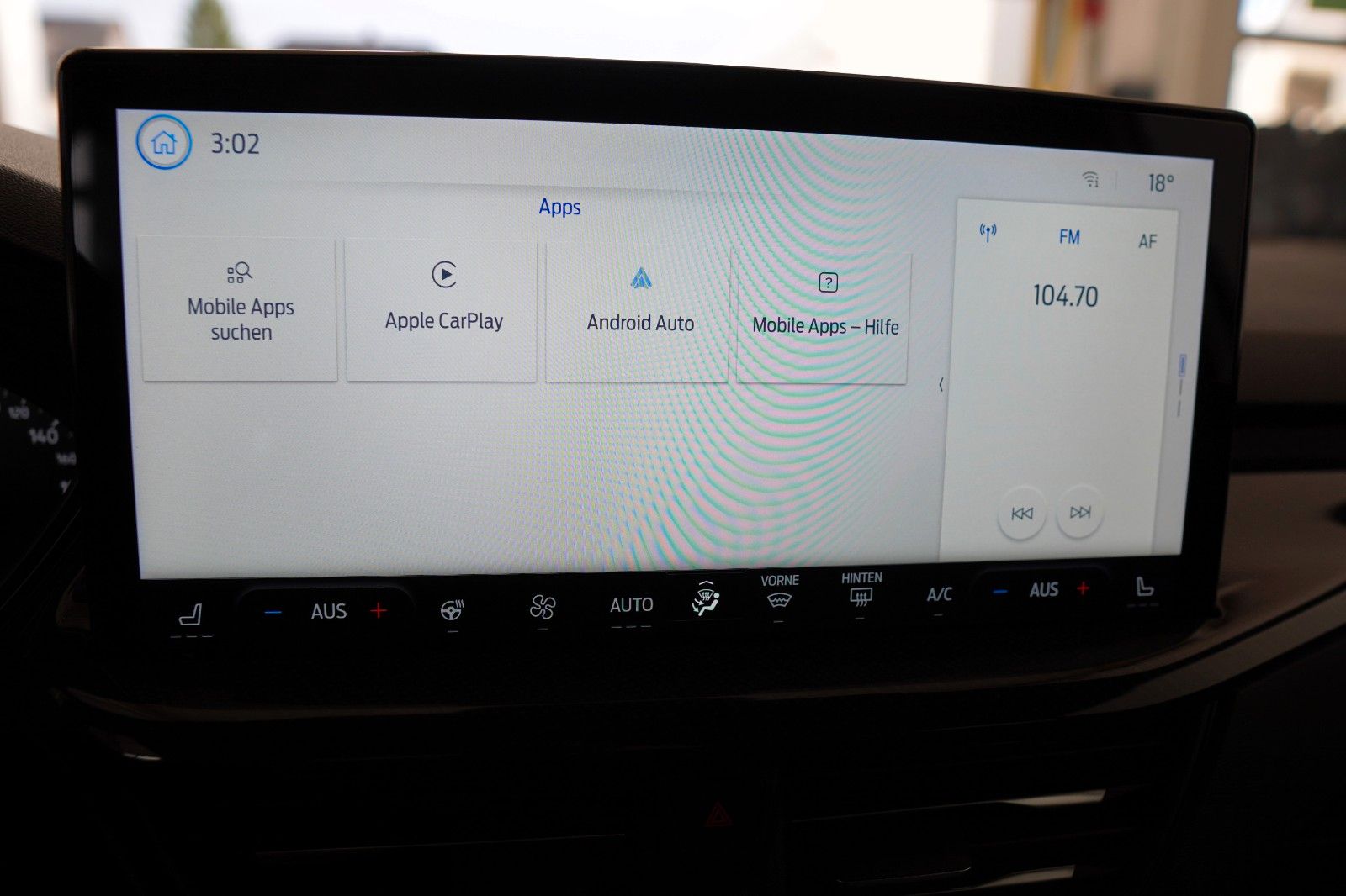 Fahrzeugabbildung Ford Focus Turnier ST-Line *MwSt*1.Hand*Autom.*Navi*