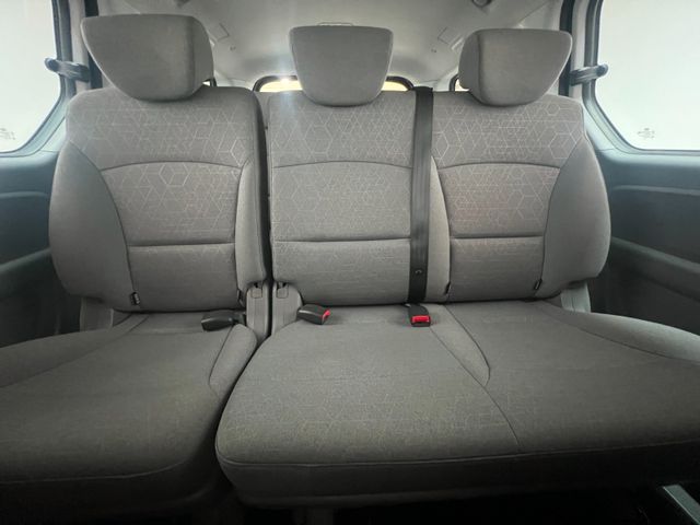 Hyundai H-1 Automatik,8.Sitzer,2x Doppelschiebetür