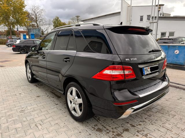 Mercedes-Benz ML 350 BlueTEC 4MATIC-AMG-Lein-Euro 6, Ahk