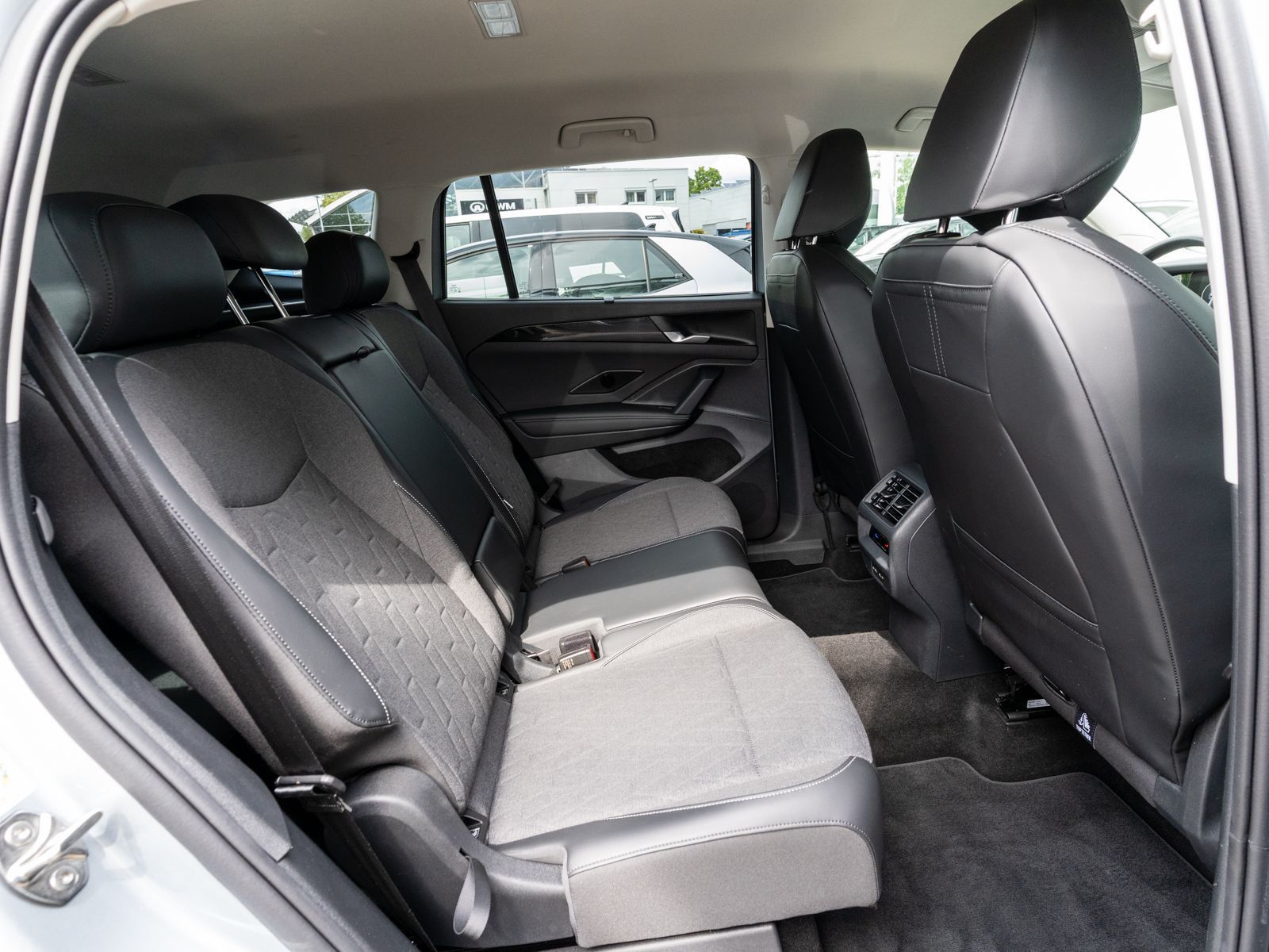 Volkswagen Tayron - Bild 8