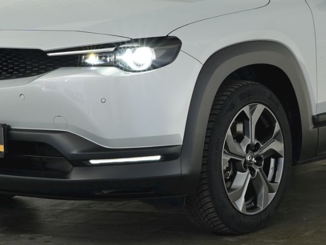 MX-30 e-SKYACTIVE 35,5kWh AT+NAVI+RÜCKFAHRKAMERA