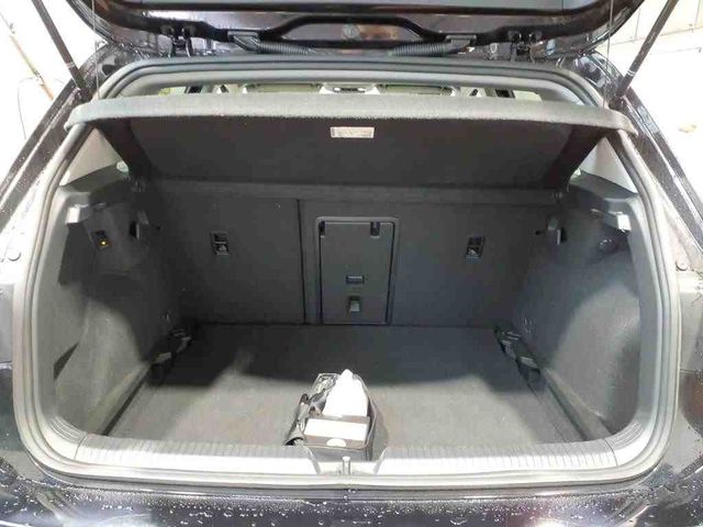 Golf VIII 2.0 TDI DSG ACTIVE AHK+IQ. LIGHT+PANO+