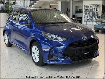 Toyota Yaris - 1
