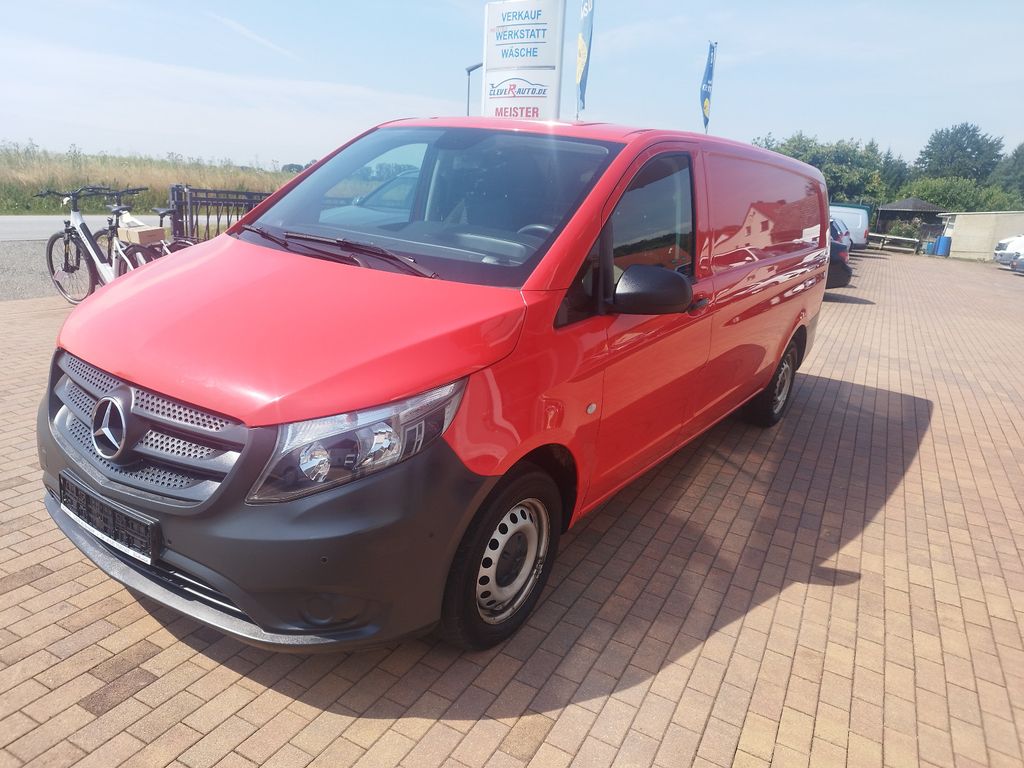 Image of Mercedes-Benz Vito