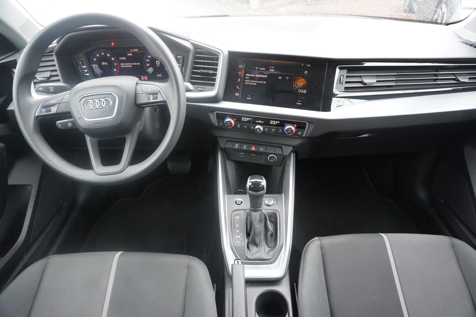 Audi A1 Sportback 30 TFSI s-tronic LED Sitzheizung, миниатюра 12