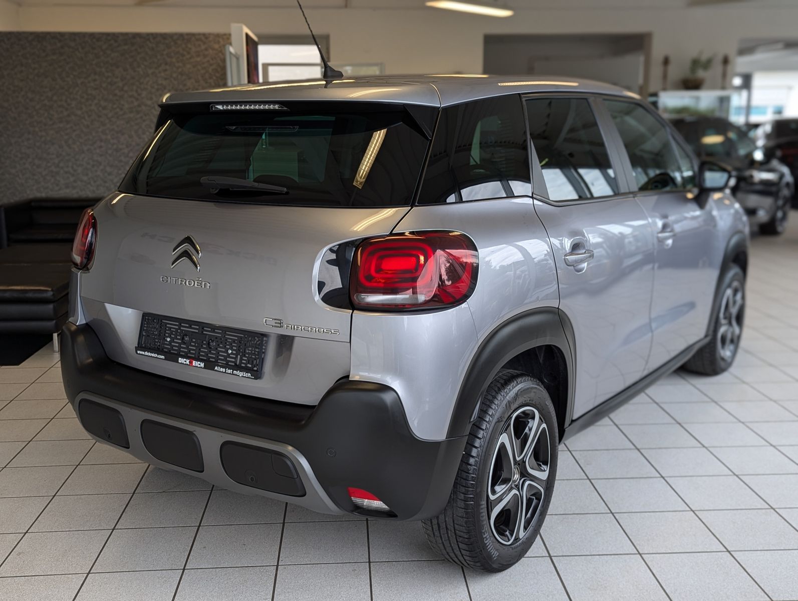 CITROEN C3 Aircross 1.2e-THP Live Aircross PureTech PDC - Image 7