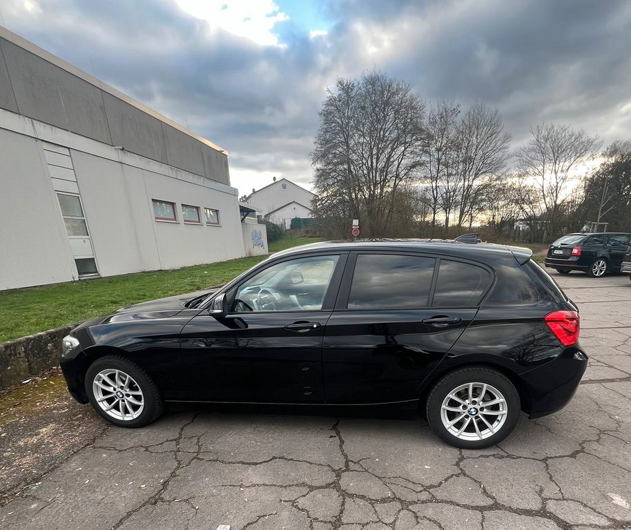 Image of BMW 118