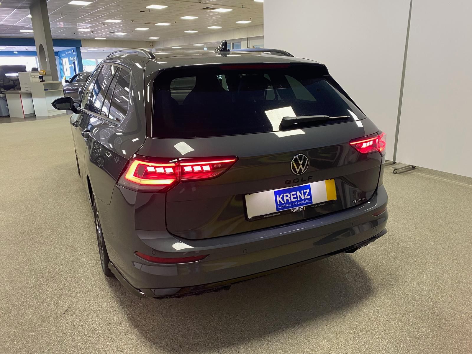 Fahrzeugabbildung Volkswagen Variant 2.0 TSI 4Mot R-Line BlackStyle+AHK+MATRI