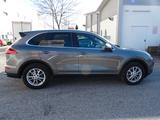 Porsche Cayenne Diesel/Facelift/1 Hand/262PS - Porsche Gebrauchtwagen in Landshut