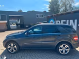 Mercedes-Benz ML 350 Standh. PDC LM Luft AUT Alcant. KlimaA - graue Mercedes-Benz ML-Klasse