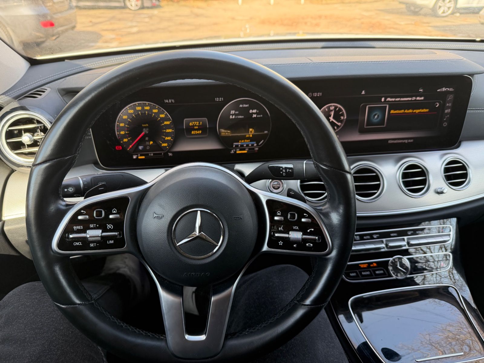 MERCEDES-BENZ E-Klasse, Widescreen Top Zustand, neuer