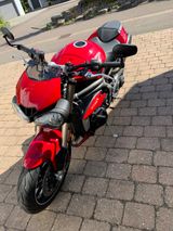 Triumph Speed Triple S - SPEED TRIPLE