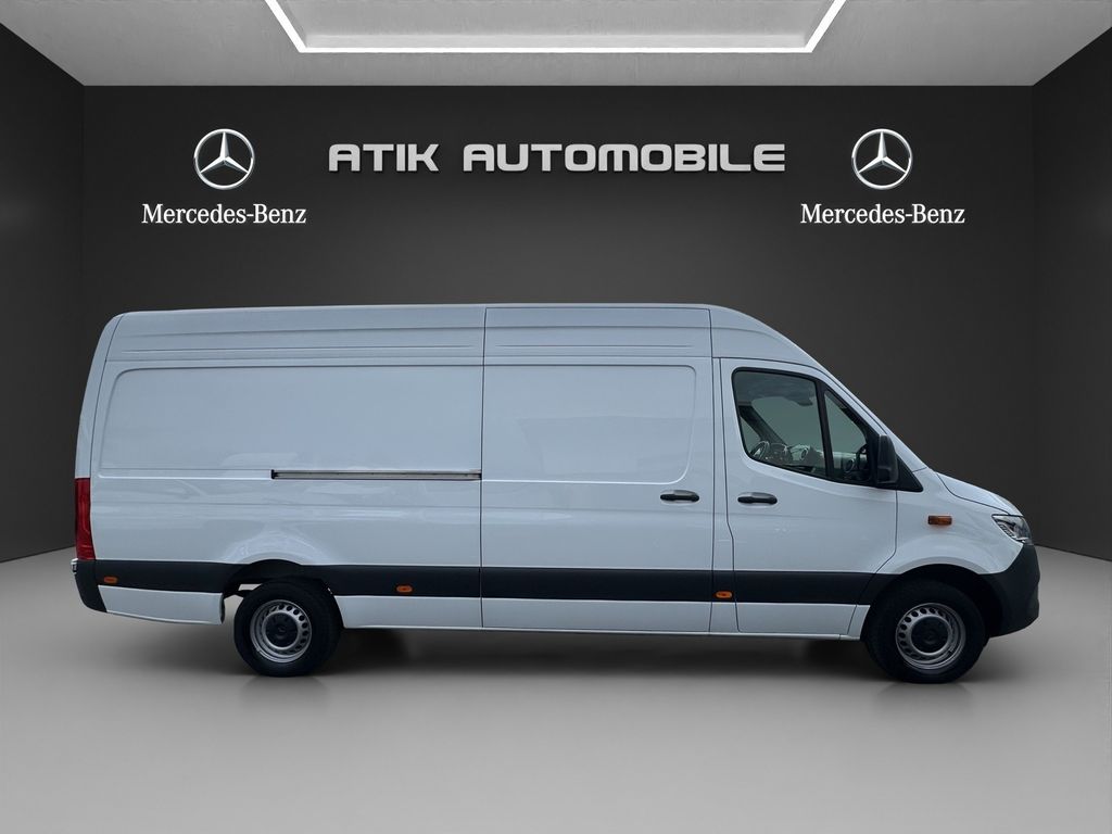 MERCEDES-BENZ Sprinter 2025
