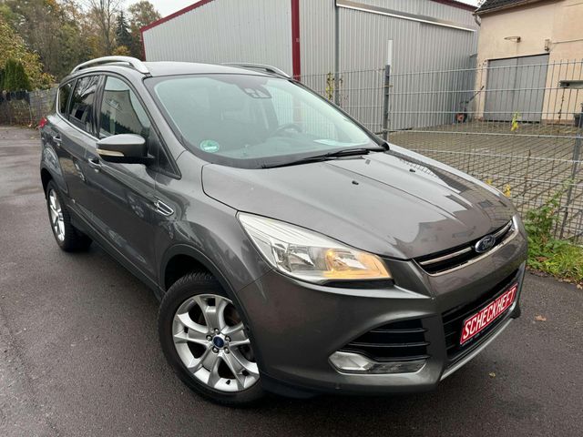 Ford Kuga Titanium/Navi/Temp/SHZ/Klima/PDC/AHK/Alufel