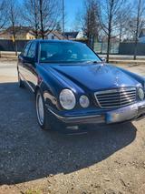 Mercedes-Benz Mercedes Benz E 320 Facelift - Mercedes-Benz E 320 in München