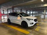 Ford Kuga 2.0 ST Line 4x4 - Ford Kuga: For