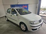 Fiat Punto 1.3 Multijet 16V 5 porte Active - Fiat Punto Active mit Diesel-Antrieb