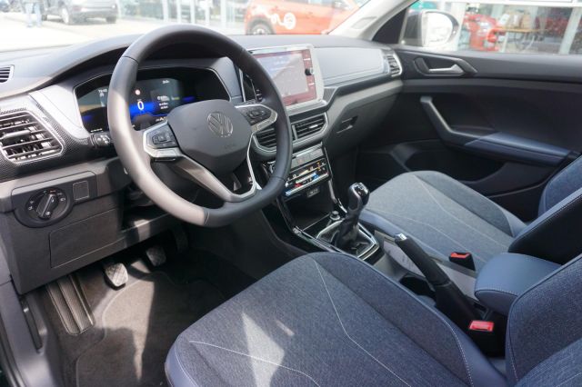 T-Cross 1.0 TSI Style MATRIX 17 ALU RFK SITZHZG.