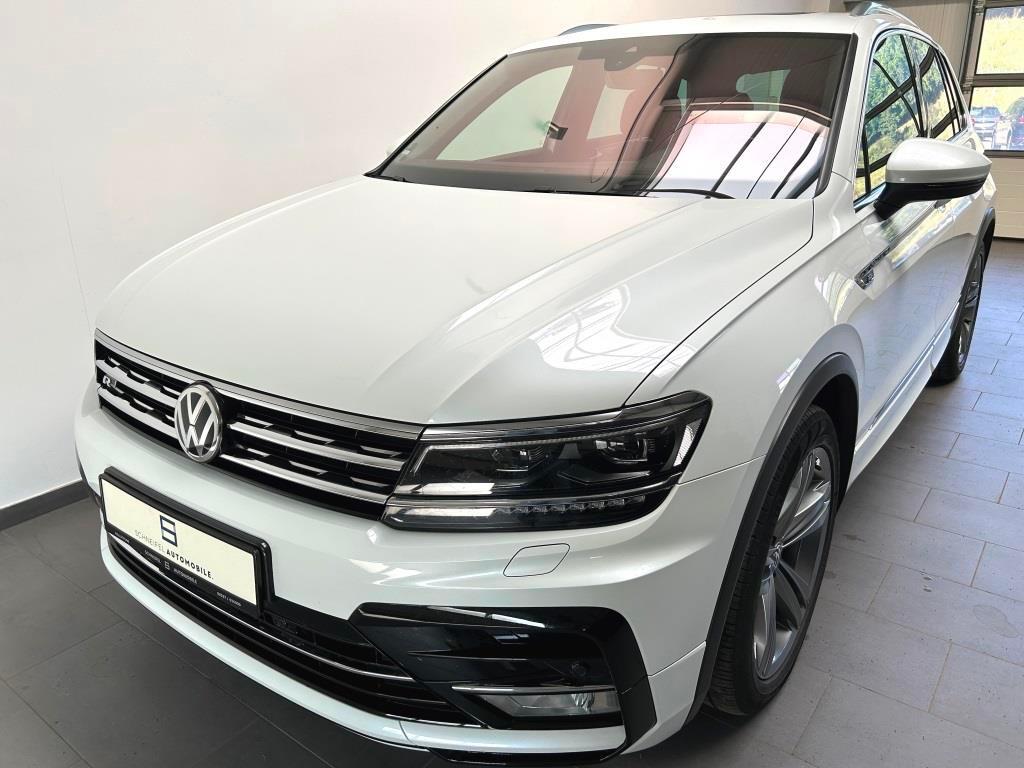 Volkswagen Tiguan Highline R-line Panorama LED AHK Matrix L