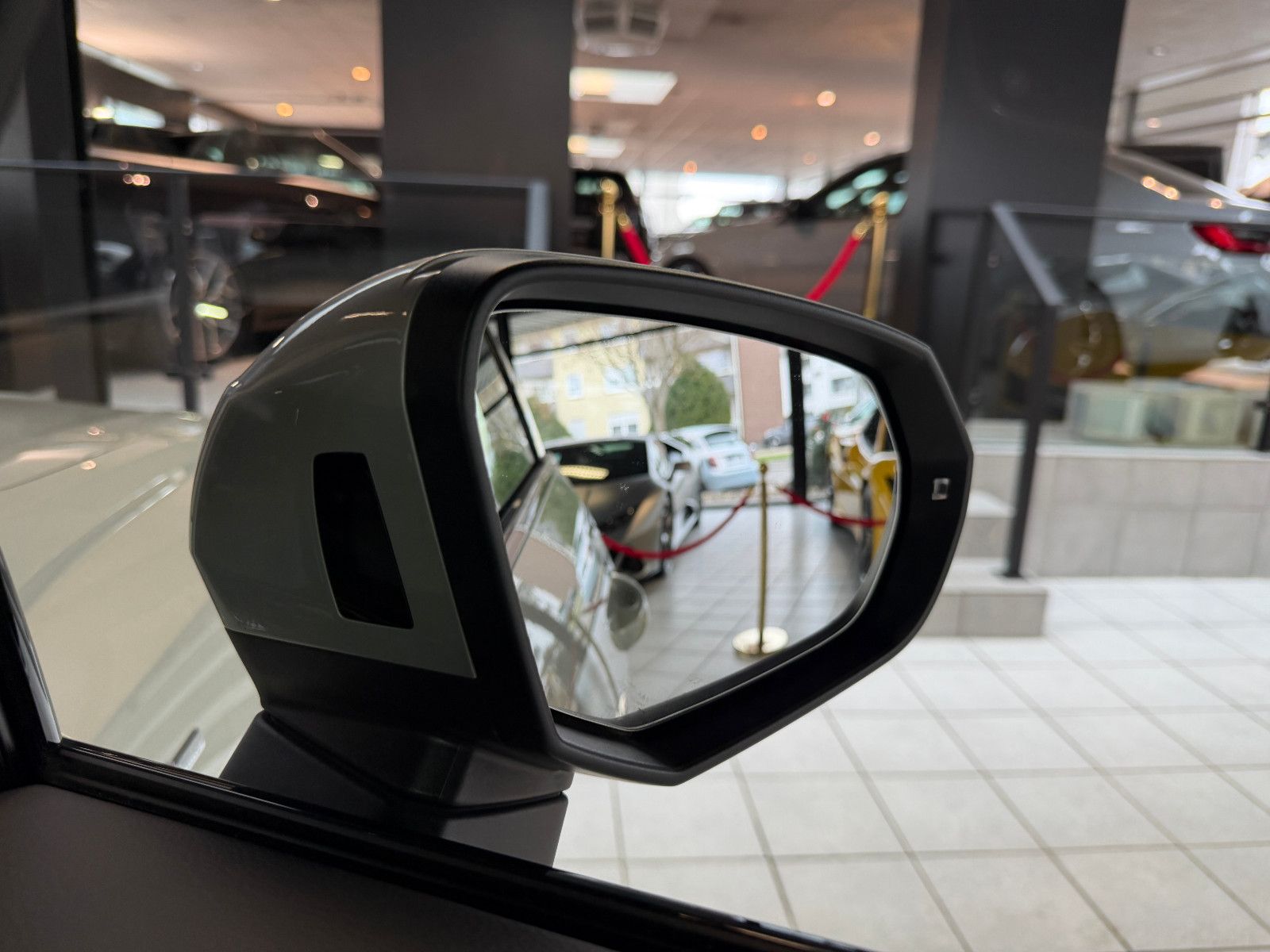 Fahrzeugabbildung Audi Q3 Sportback 45 TFSI quattro S line/PANORAMA/