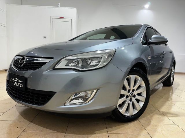 Opel Astra 1.7 CDTI 110CV 5 porte Cosmo