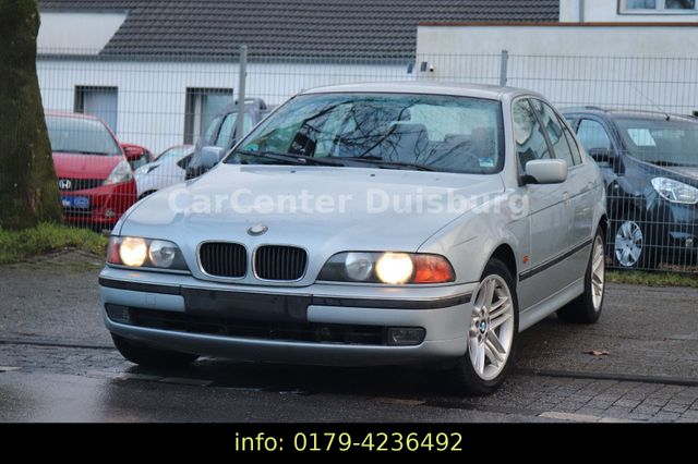 BMW 528i