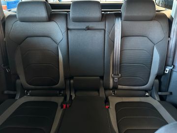 MYAUTOCENTER – Gebraucht- und Jahreswagen mit Werkstattservice in Pfaffenhofen Skoda Kodiaq Tour 4x4 *1. Hand*AHK*Klima*SmartLink*LED