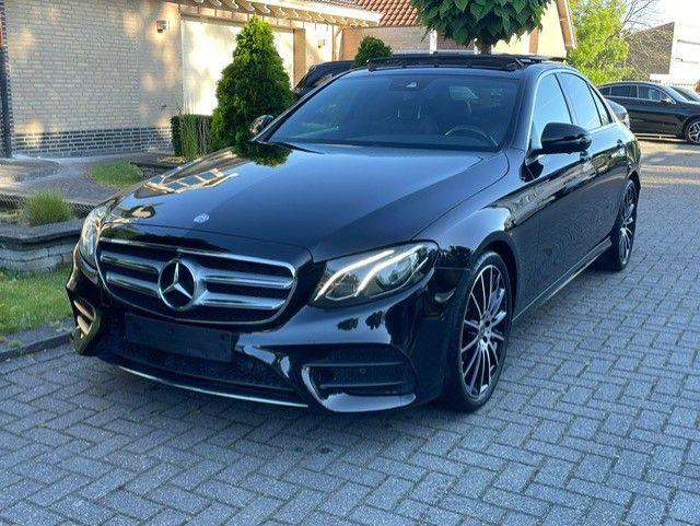 Mercedes-Benz E 220 d AMG LINE PANO NAVI kamera LED