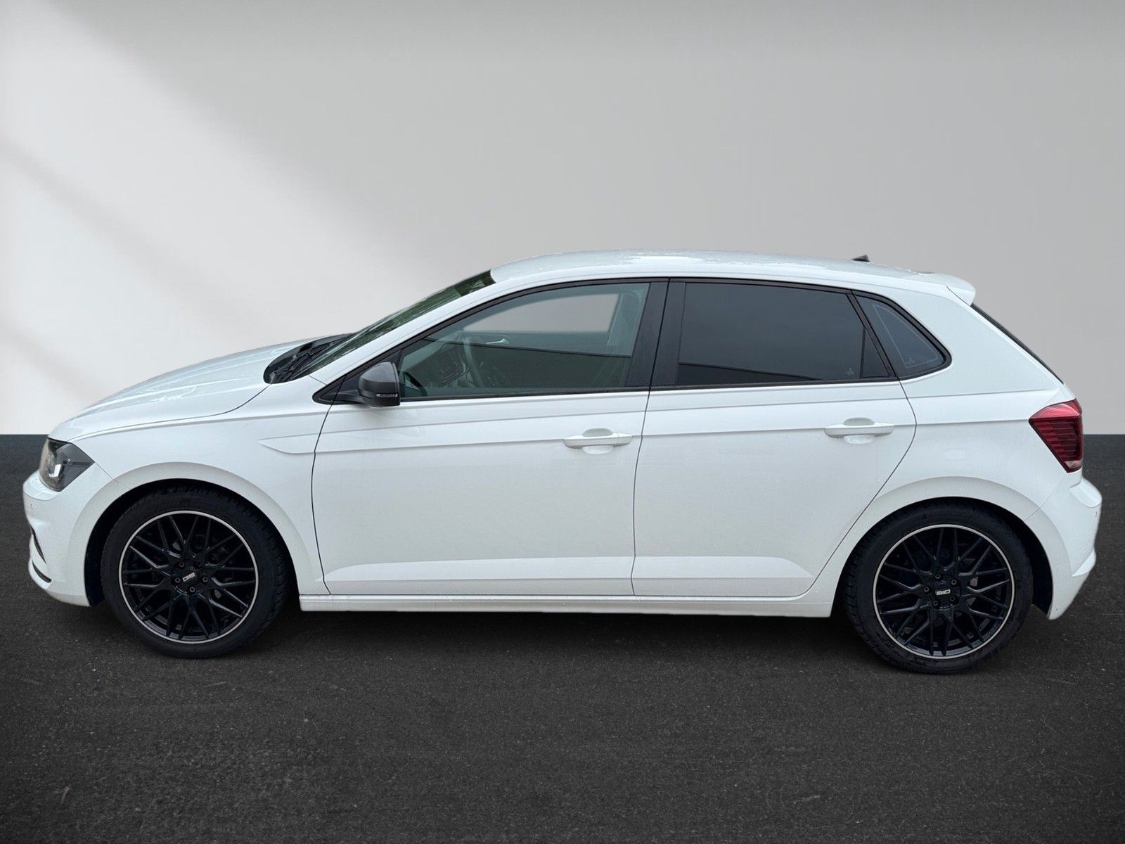 Volkswagen Polo VI Trendline – Bild 5