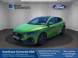 Ford Focus ST-X 2.3 EB *PANO*HUD*B&O*RFK*MATRIX-LED - Ford Focus: Grün