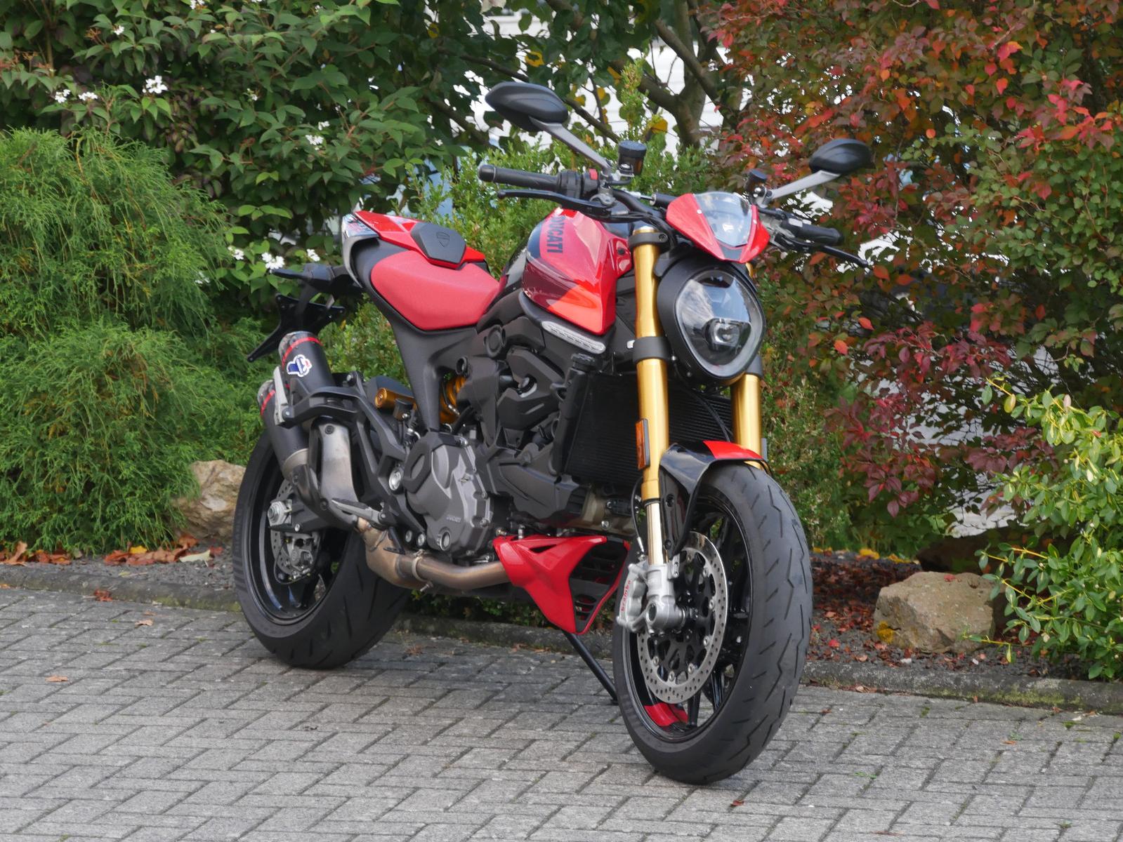 Ducati Monster SP