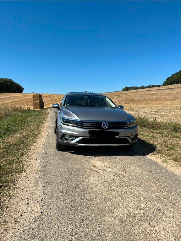 Image of Volkswagen Passat Alltrack