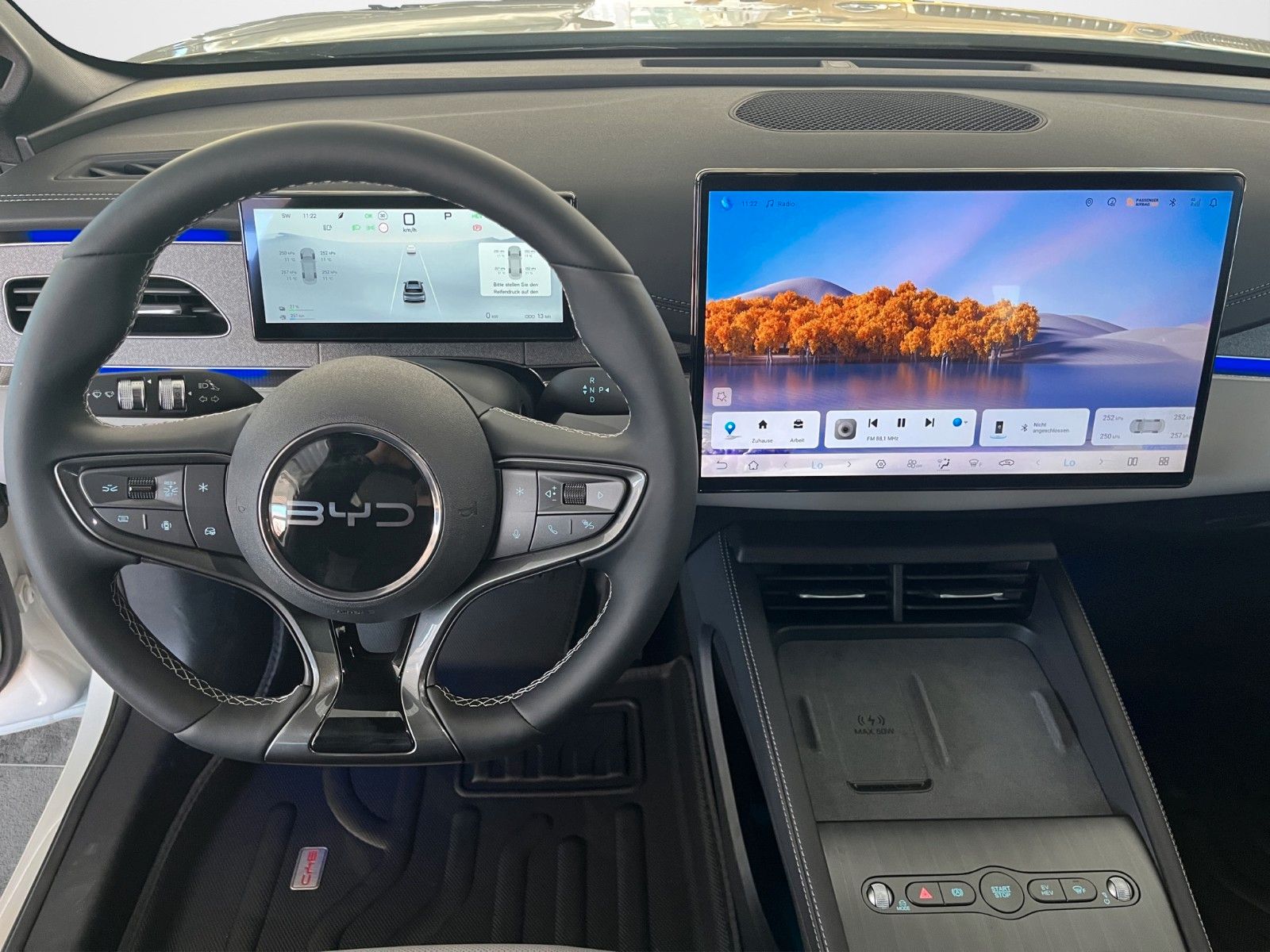 BYD SEAL 6