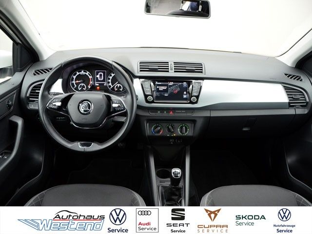 Fahrzeugabbildung SKODA Fabia Combi Ambition 1.0l MPI 44kW 5-Gang Navi K