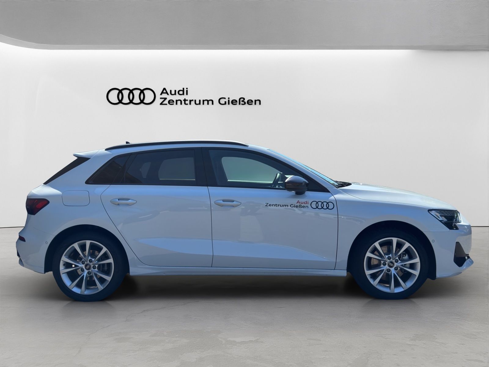Audi A3 Sportback TFSI quattro advanced black ACC Nav foto 7