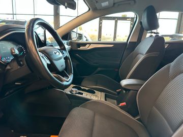 Ford Focus Turnier Cool & Connect*Spurhalte*LED*Navi*