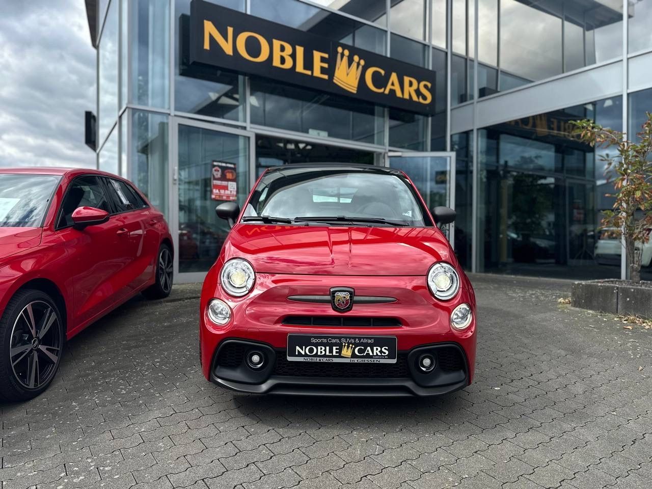 Fahrzeugabbildung Abarth 695C BEATS KLIMA NAVI 17" ALU