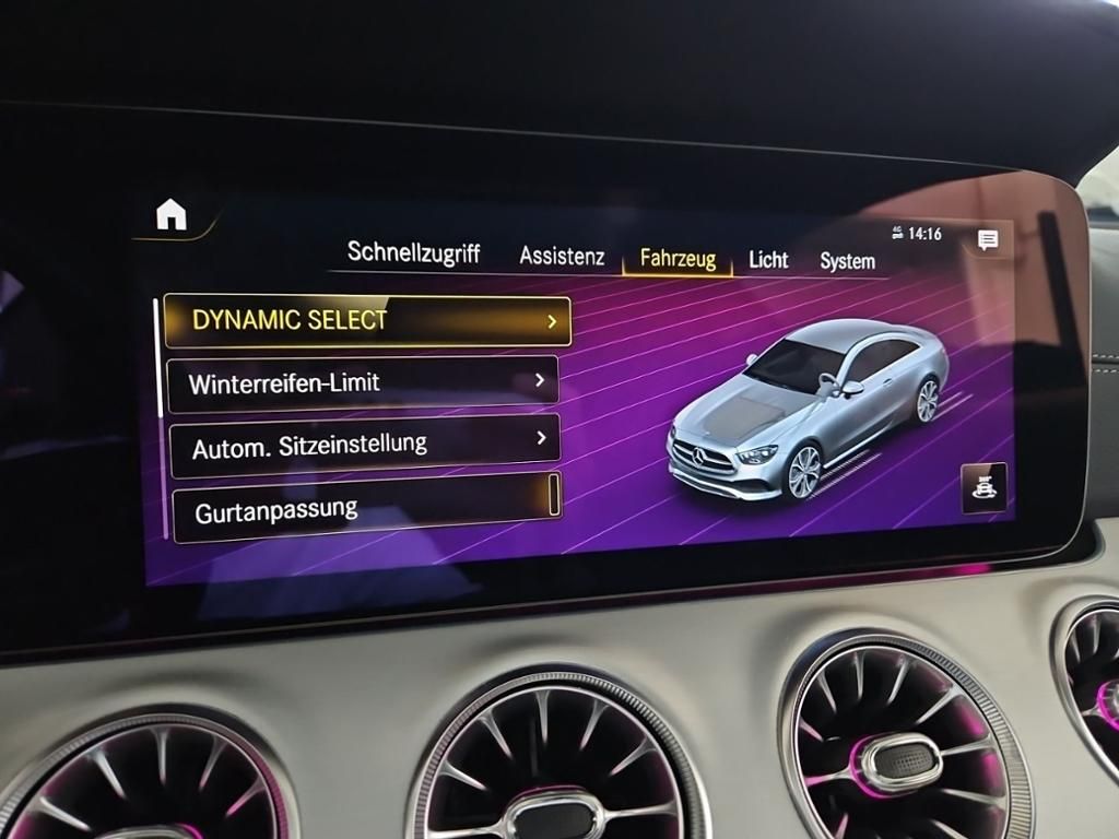 Fahrzeugabbildung Mercedes-Benz E 220 d Coupé AMG Night Pano ACC 360° Multibeam