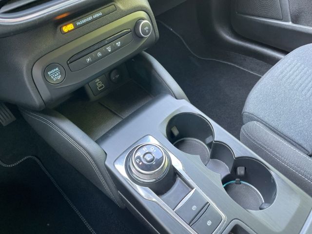 Fahrzeugabbildung Ford Focus 1.5 EcoBlue Active X Autom. AHK, Sitzheizu