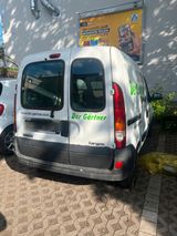 Renault kangoo - Renault Kangoo aus 2006 mit Diesel-Antrieb